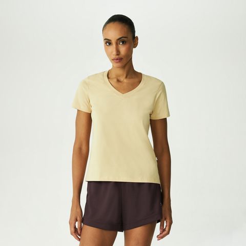 Camiseta Fila Regular V Basic Classic Feminina — Fila